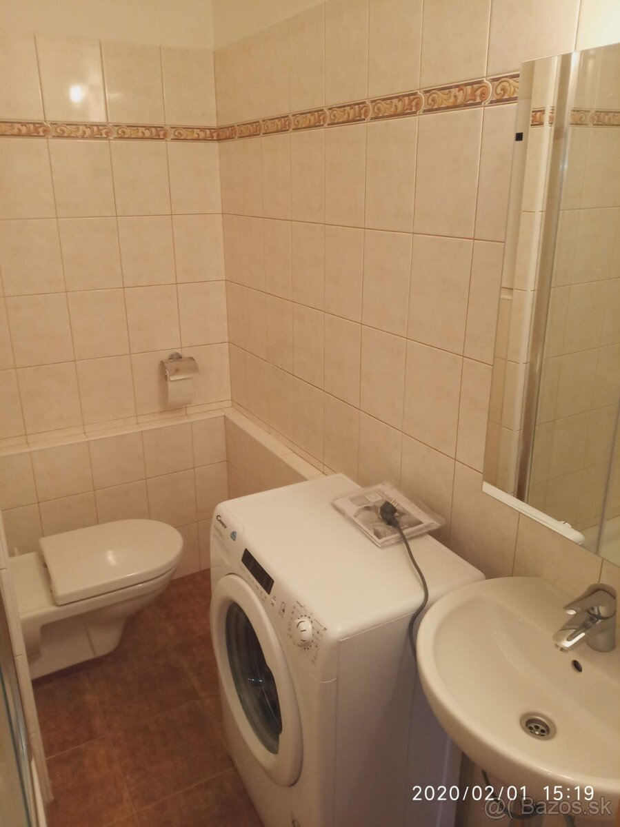 NA PREDAJ 1I BYT SOBLAHOVSKA TRENČÍN - 15