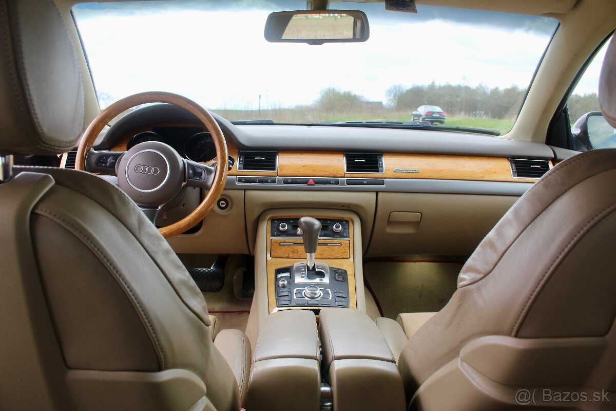 Audi A8 D3 4.2MPI 246kw 334k W12 paket - 15