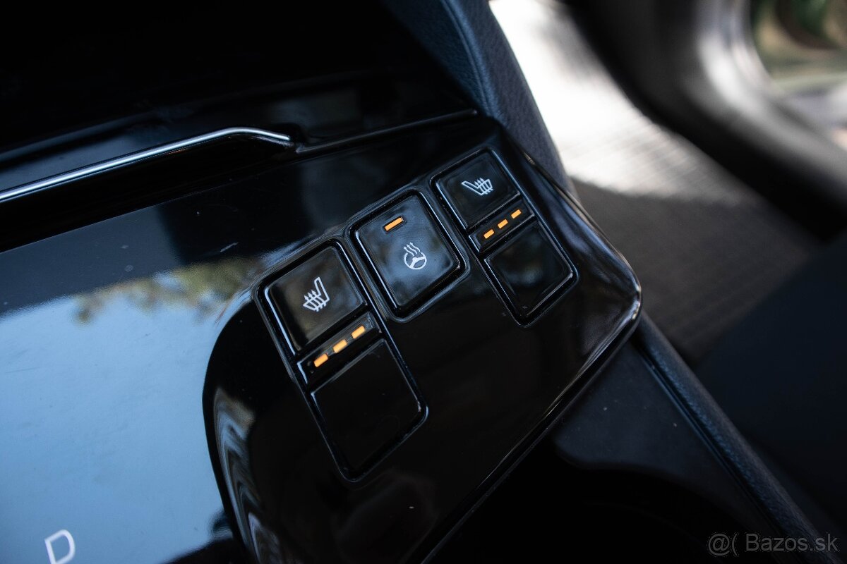 Kia Sportage 1.6 CRDi Gold Automat, odpočet DPH - 15