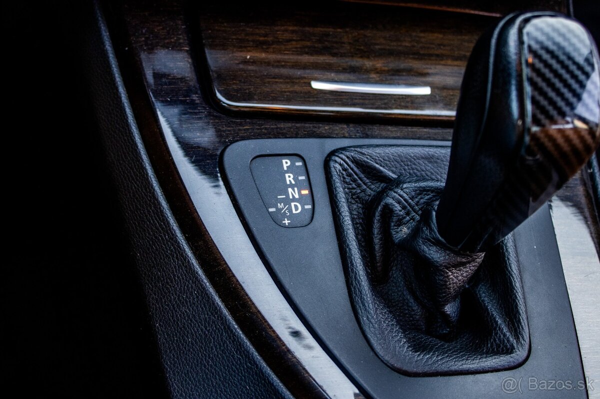 BMW rad 3 320d xDrive A/T - 15