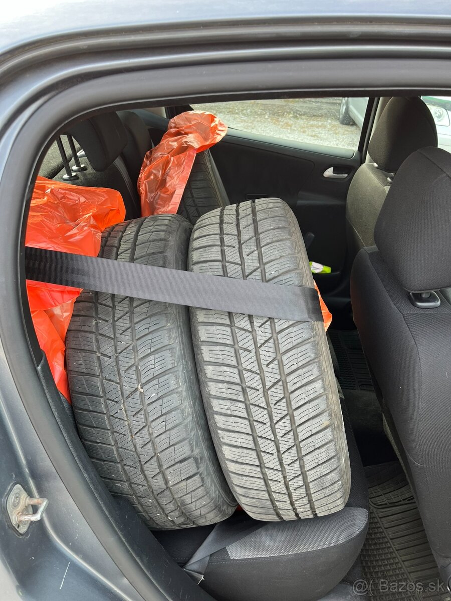 Peugeot 207 1.4e Benzín, 2009, 54 kW, 304407 km - 15