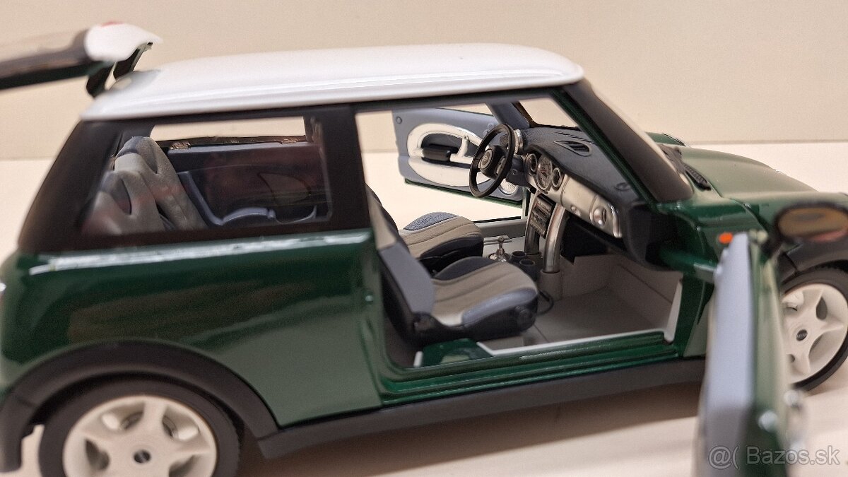 1:18 MINI COOPER AUTODROM - 15