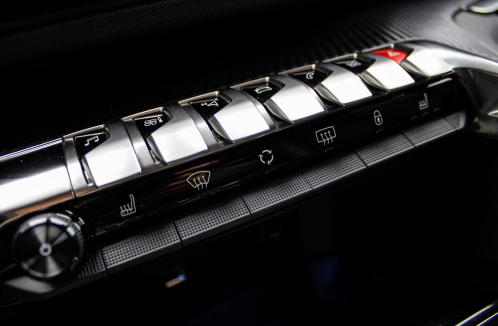 Peugeot 5008 1.2 PureTech 130 E6d-ISC Allure - ODPOČET DPH - 15