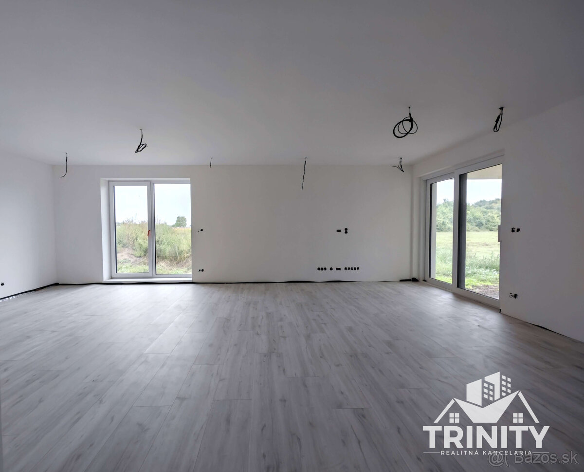 Na predaj novostavba 4-izbového rodinného domu v Nesvadoch - 15