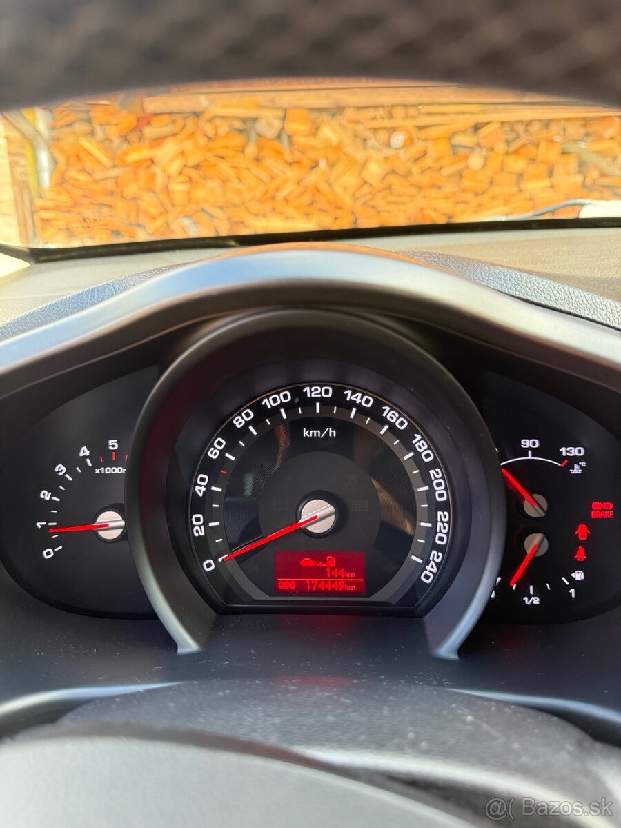 Kia Sportage 4x4, 2013, 135kW - 15