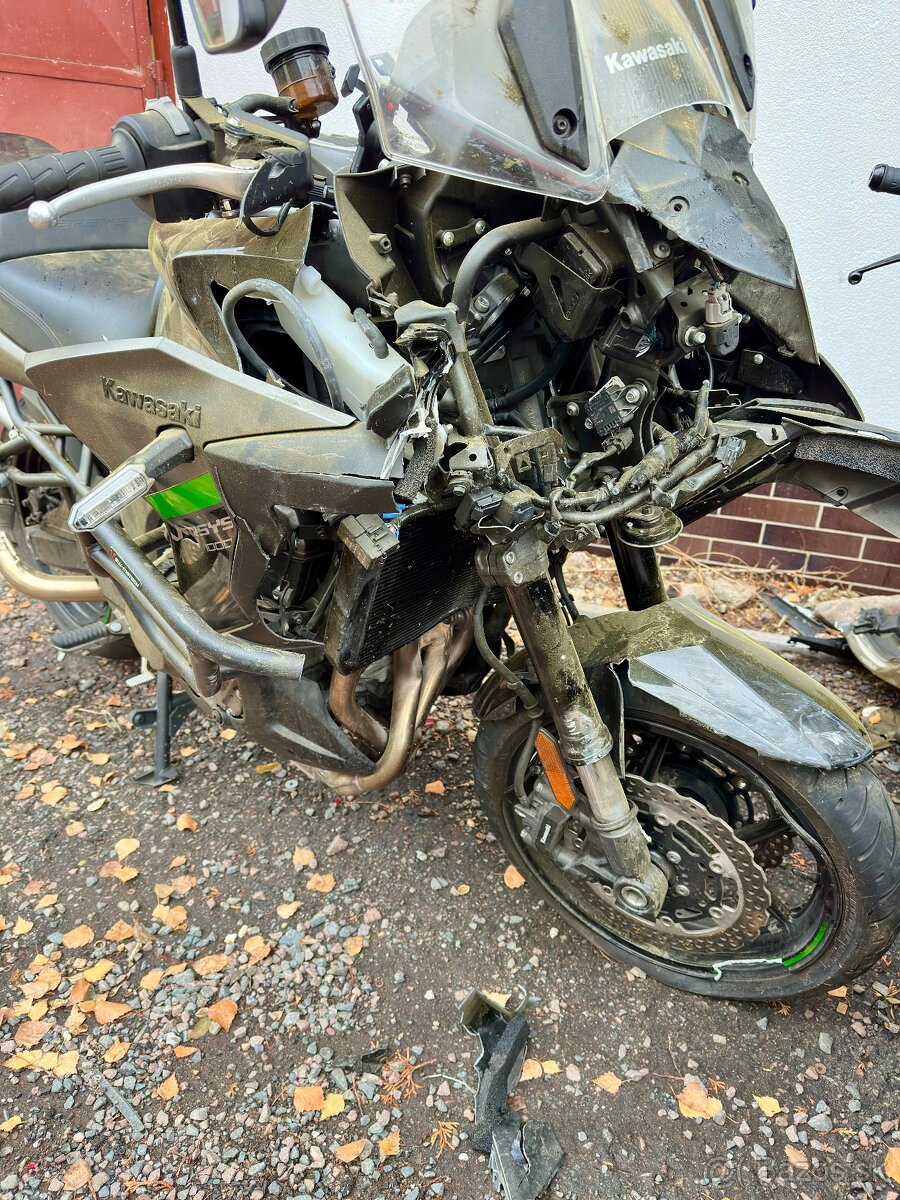 Kawasaki Versys 1000 - 15