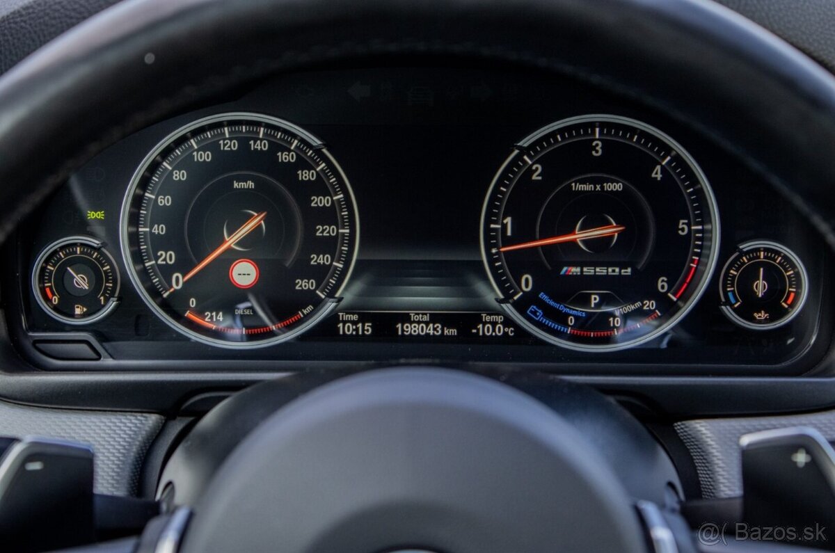 BMW Rad 5 M550d xDrive / HEADUP / PANO / ACC - 15