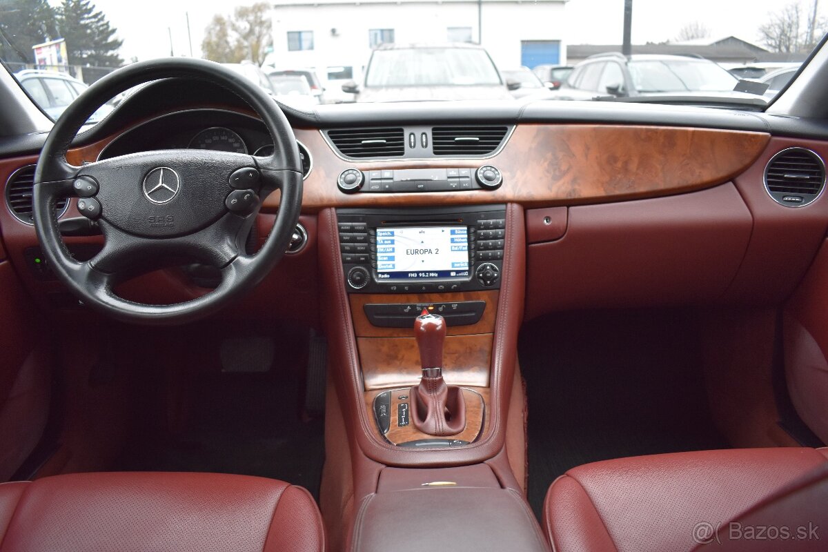 Mercedes-Benz CLS Sedan 350 CGI Blue Elegance - 15