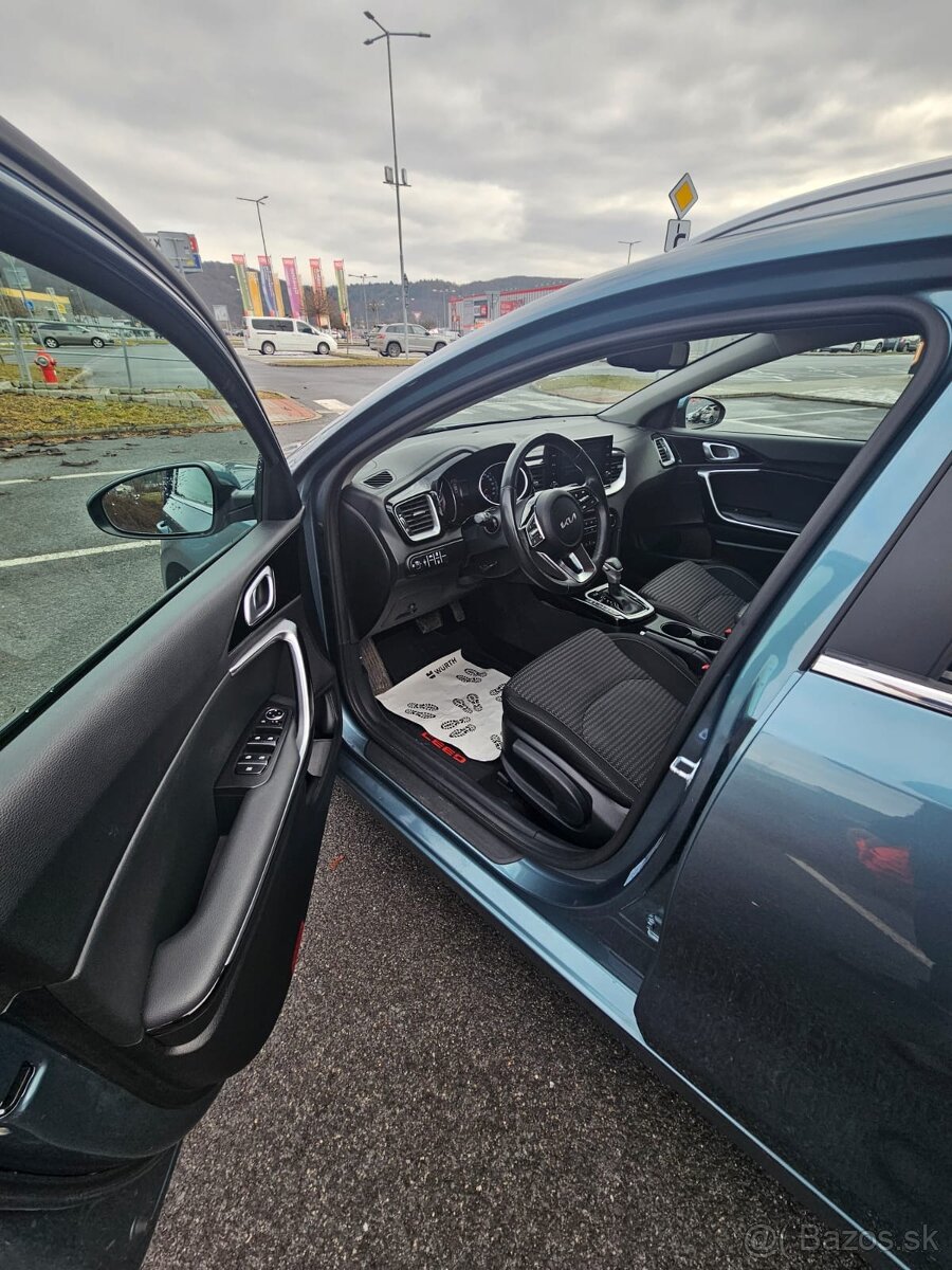 Kia Ceed SW 1.6 CRDi mHEV Gold A/T - 15