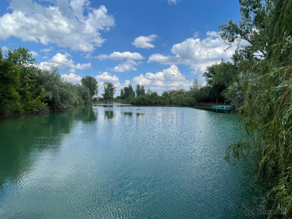 2357-NA PREDAJ REKREAČNÁ BUDOVA V PATINCIACH - 15