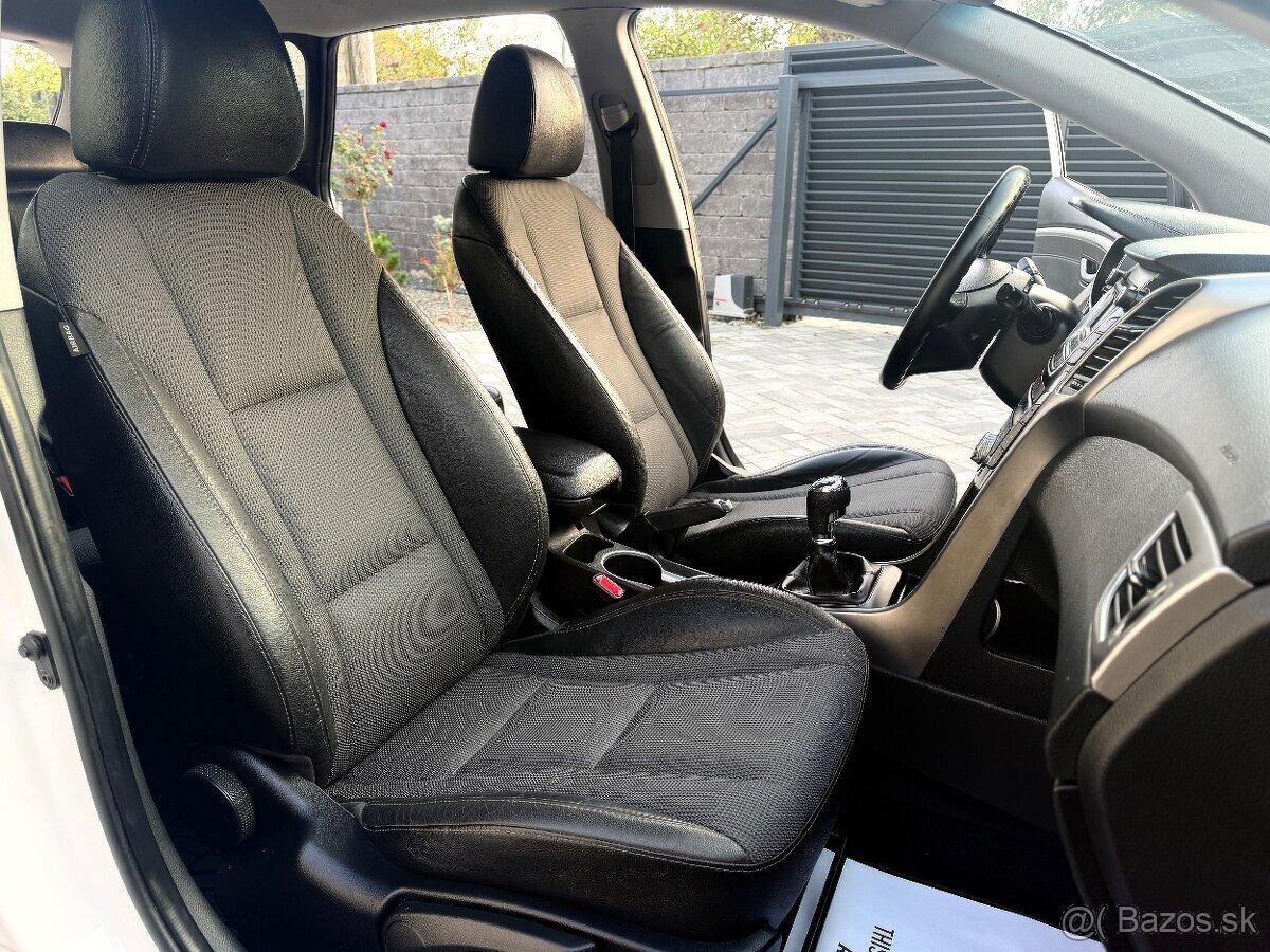 Hyundai i30 facelift - 15