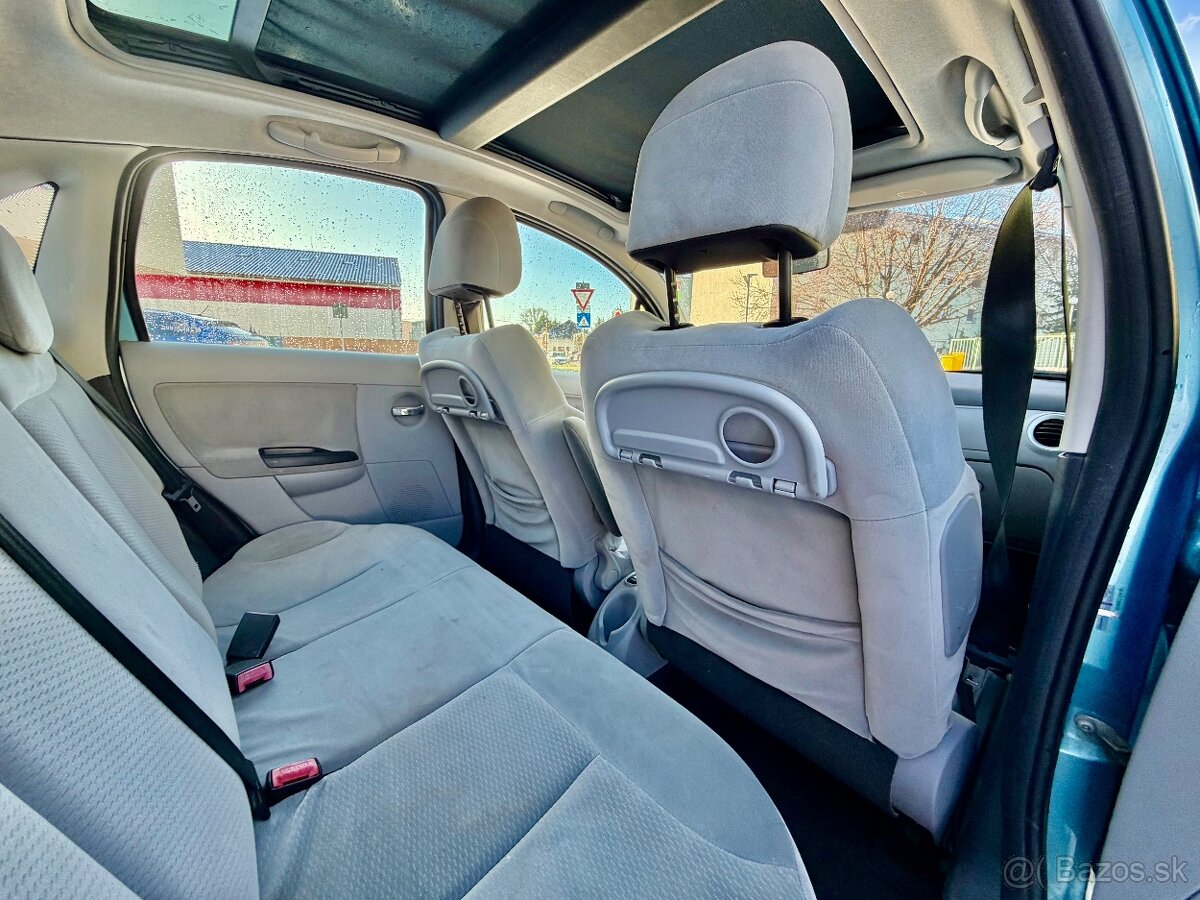 Citroën C3 1.4 Exclusive - Panoráma - 15