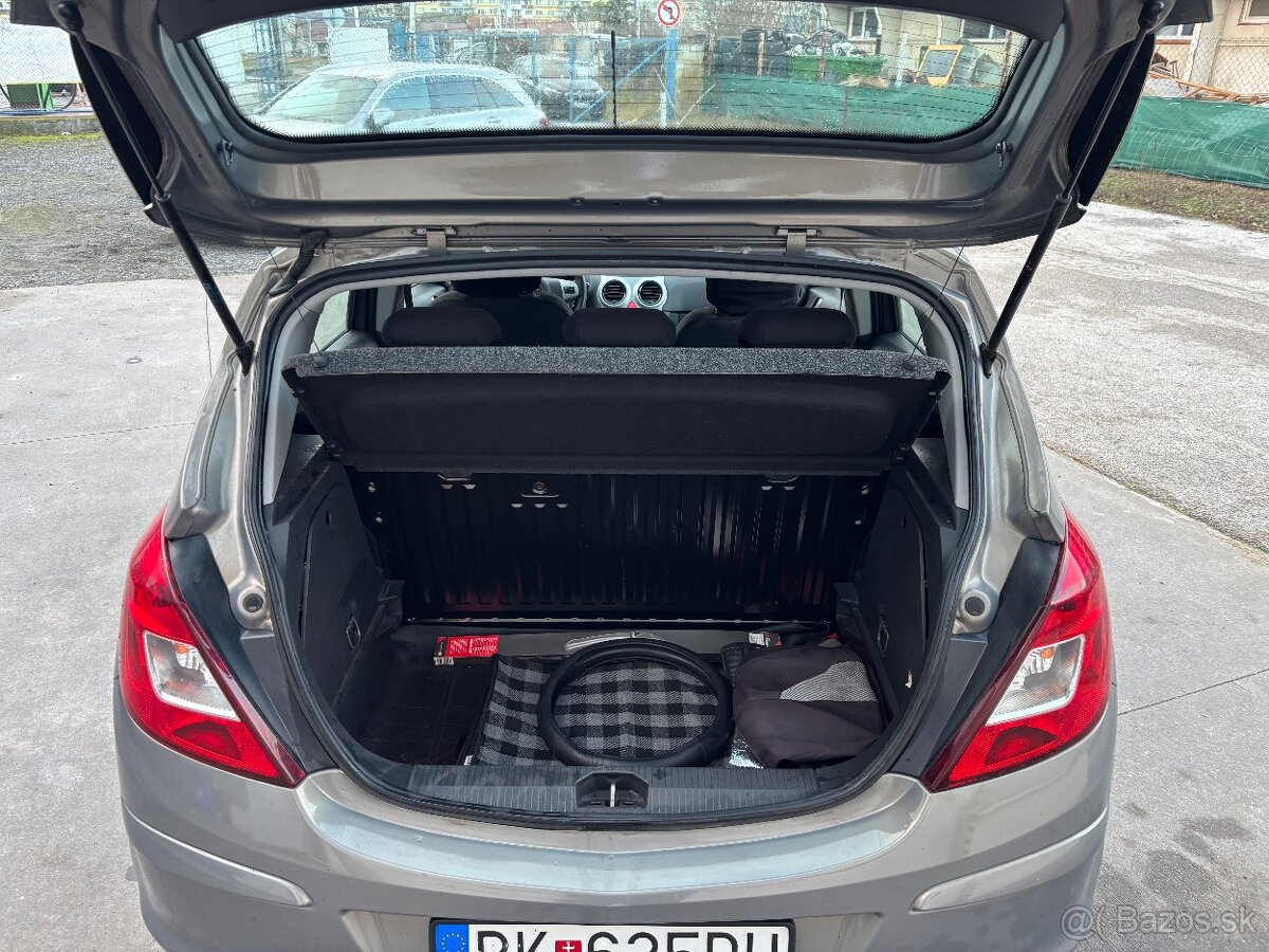 Opel Corsa 1.0i, 48 kW, manual - 15