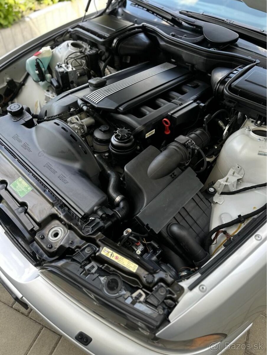 BMW 525i automat E39 facelift 76.000km - 15