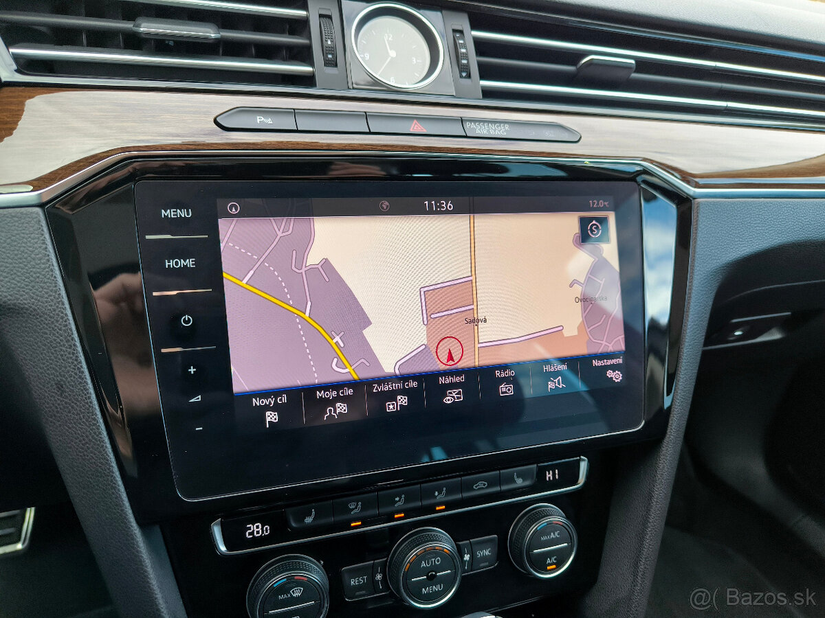 VW Passat Variant DSG 140KW 4motion 2018 Highline - 15