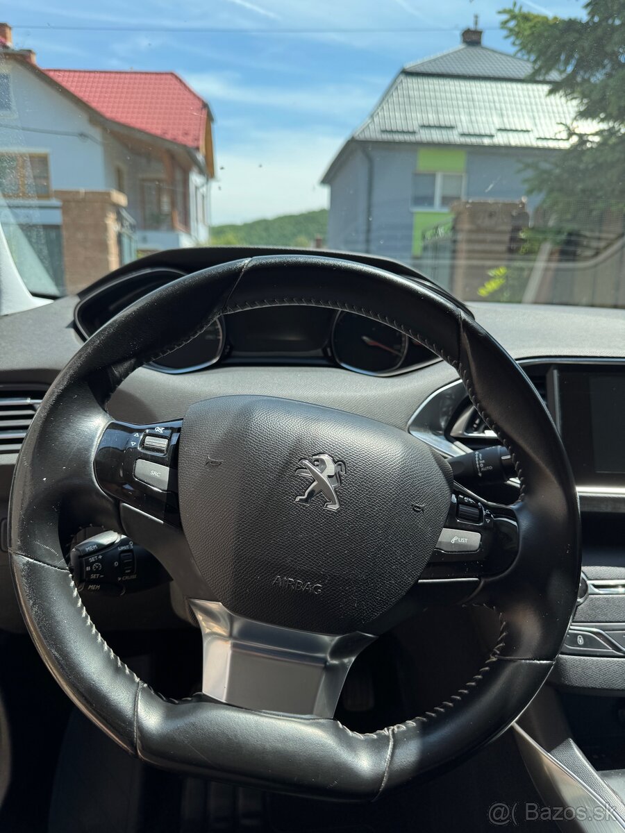 Peugeot 308 1.6 BlueHDi Allure 88kw - 15