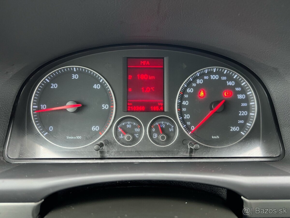 VW Touran 1.9 TDI diesel, 77kW, MT/5, rok:2006. - 15