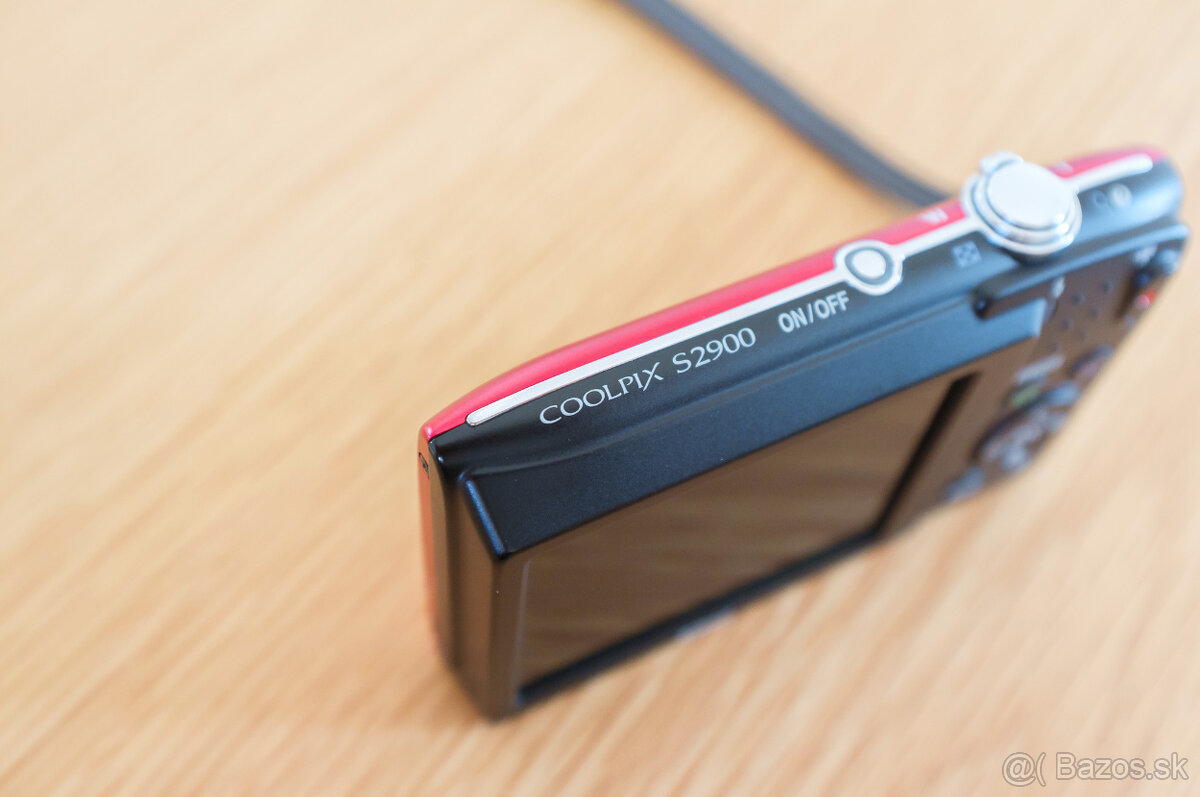 Nikon Coolpix S2900 červený - 15