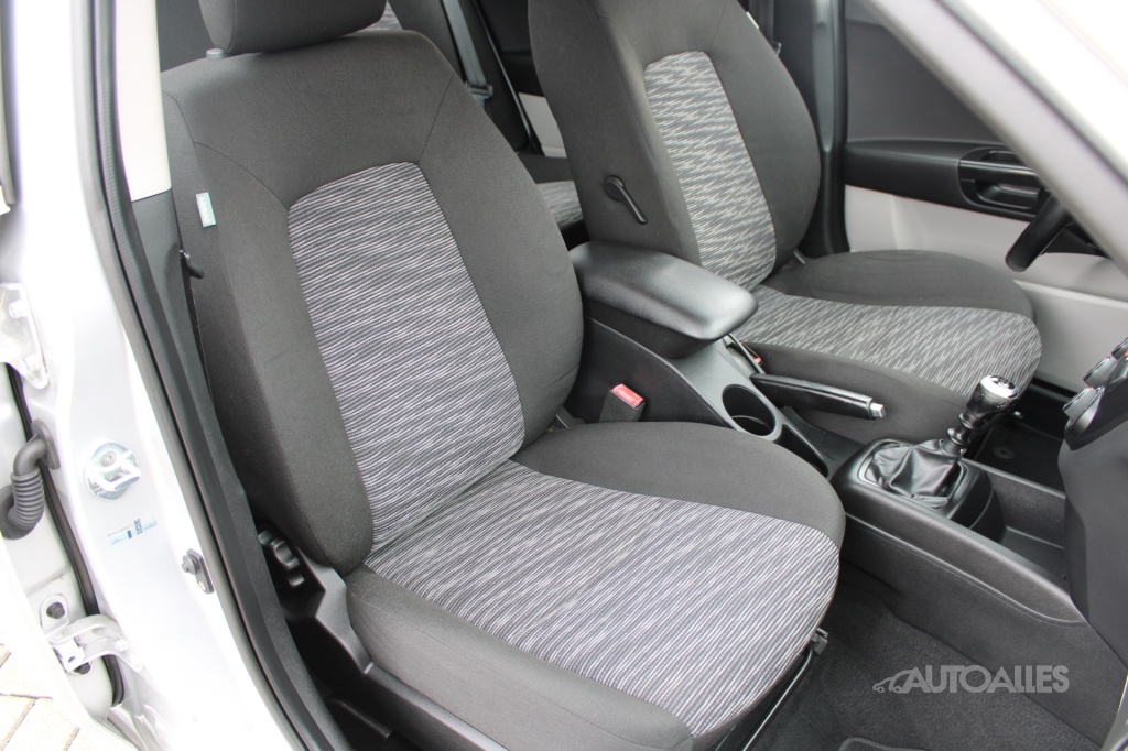 Kia Ceed 1,4 i 16V 80 kW - 15