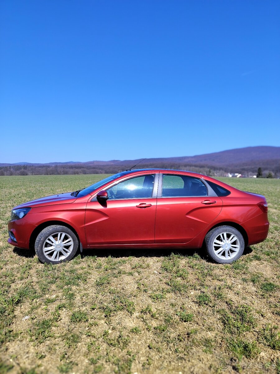 Lada Vesta LUXE - automat - 15