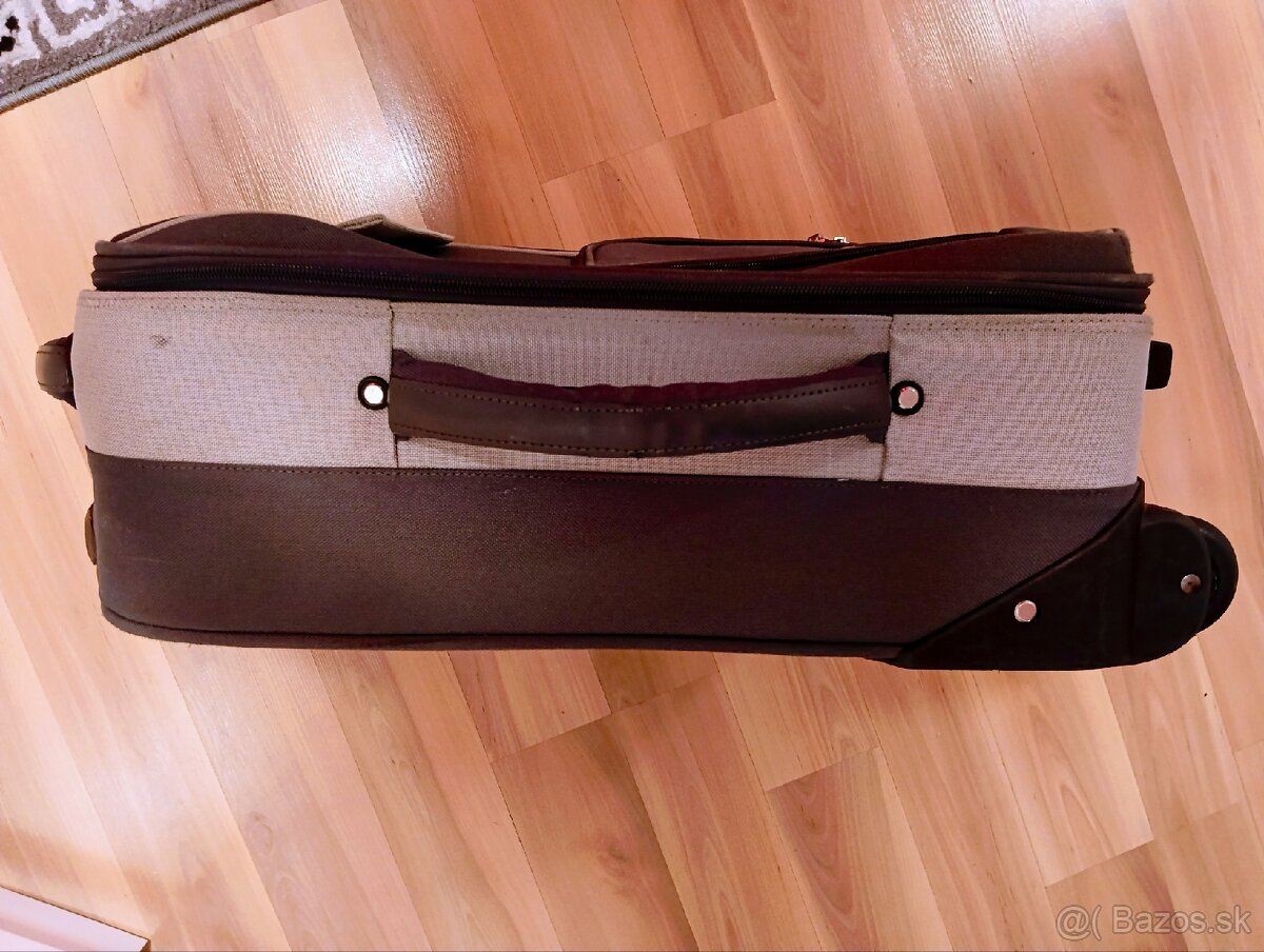 Cestovný kufor - 15