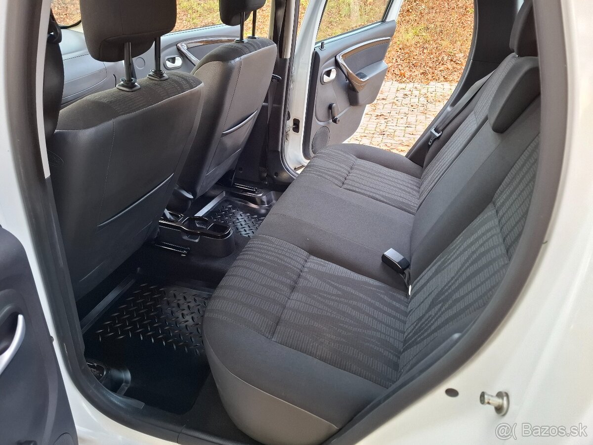 Dacia Duster 1.6i 4x4 - 15