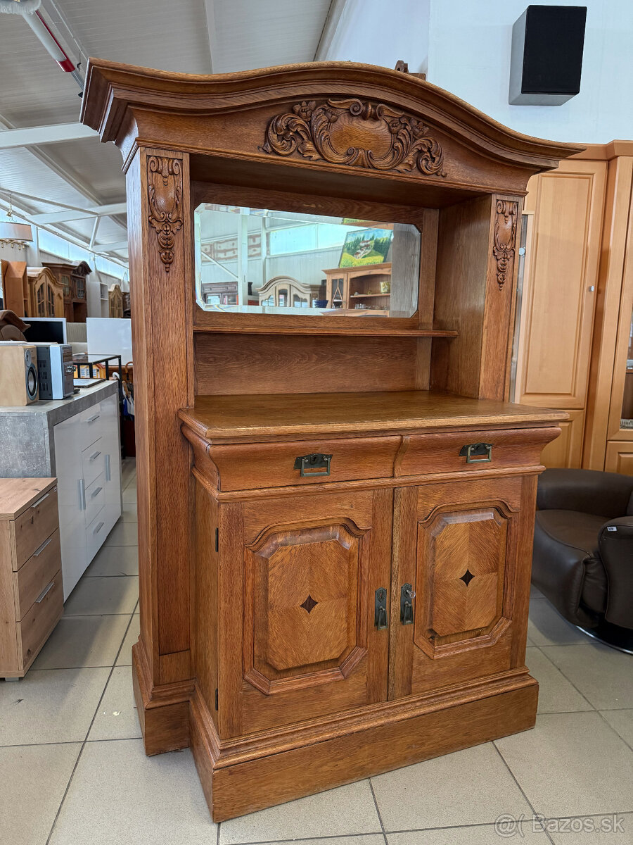 Dubové příborníky a vitriny Belgie a Německo - 15