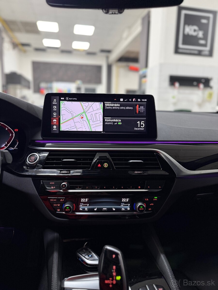 BMW 540d xDrive Touring G31 (2023) - 15