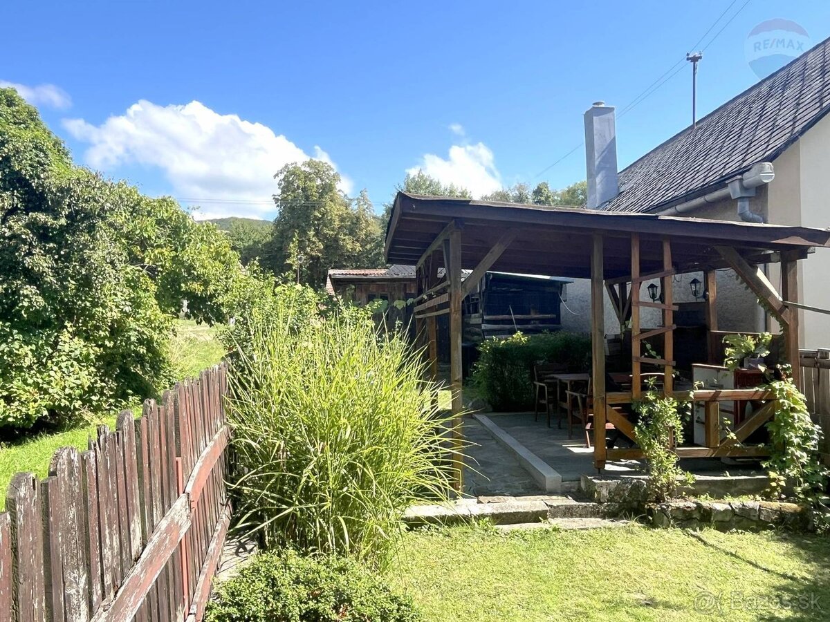 Znížená cena Malebná chalupa v obci Dlžín - 15