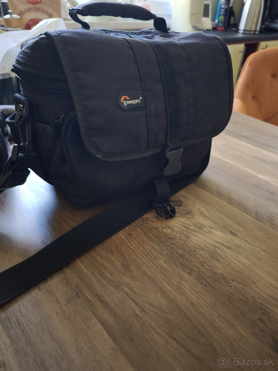 Predám zrkadlovku Nikon D 3100 - 15