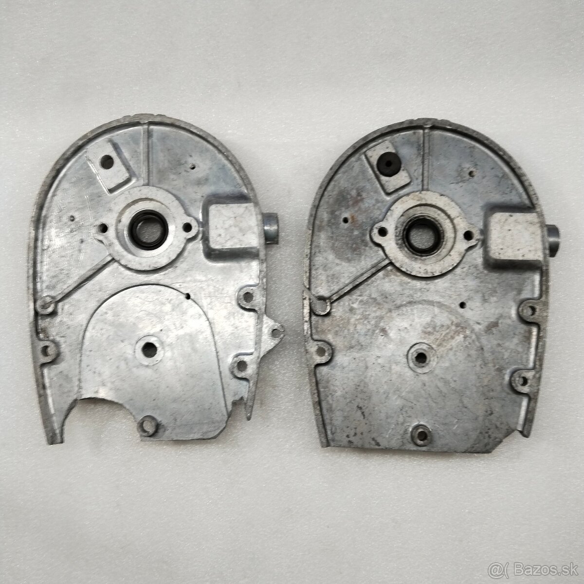 MANET 90 DRŽÁK ZAPALOVÁNÍ HORNÍ A DOLNÍ VEDENÍ SPOJKY ORIG. - 15