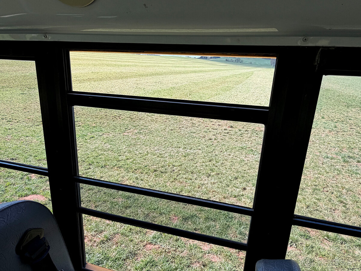 CHEVROLET EXPRESS – USA SCHOOLBUS – 6.6 DURAMAX DIESEL - 15