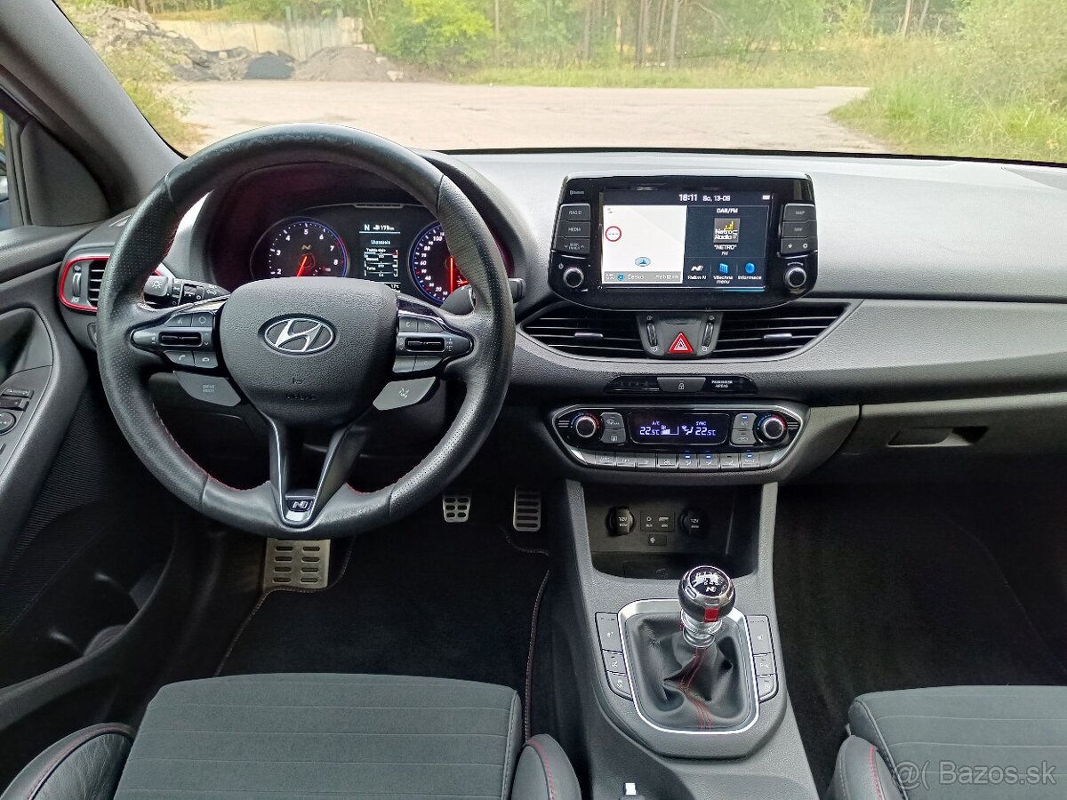 Hyundai I30 N Fastback Performance,rok 2020,najeto: 97.074KM - 15