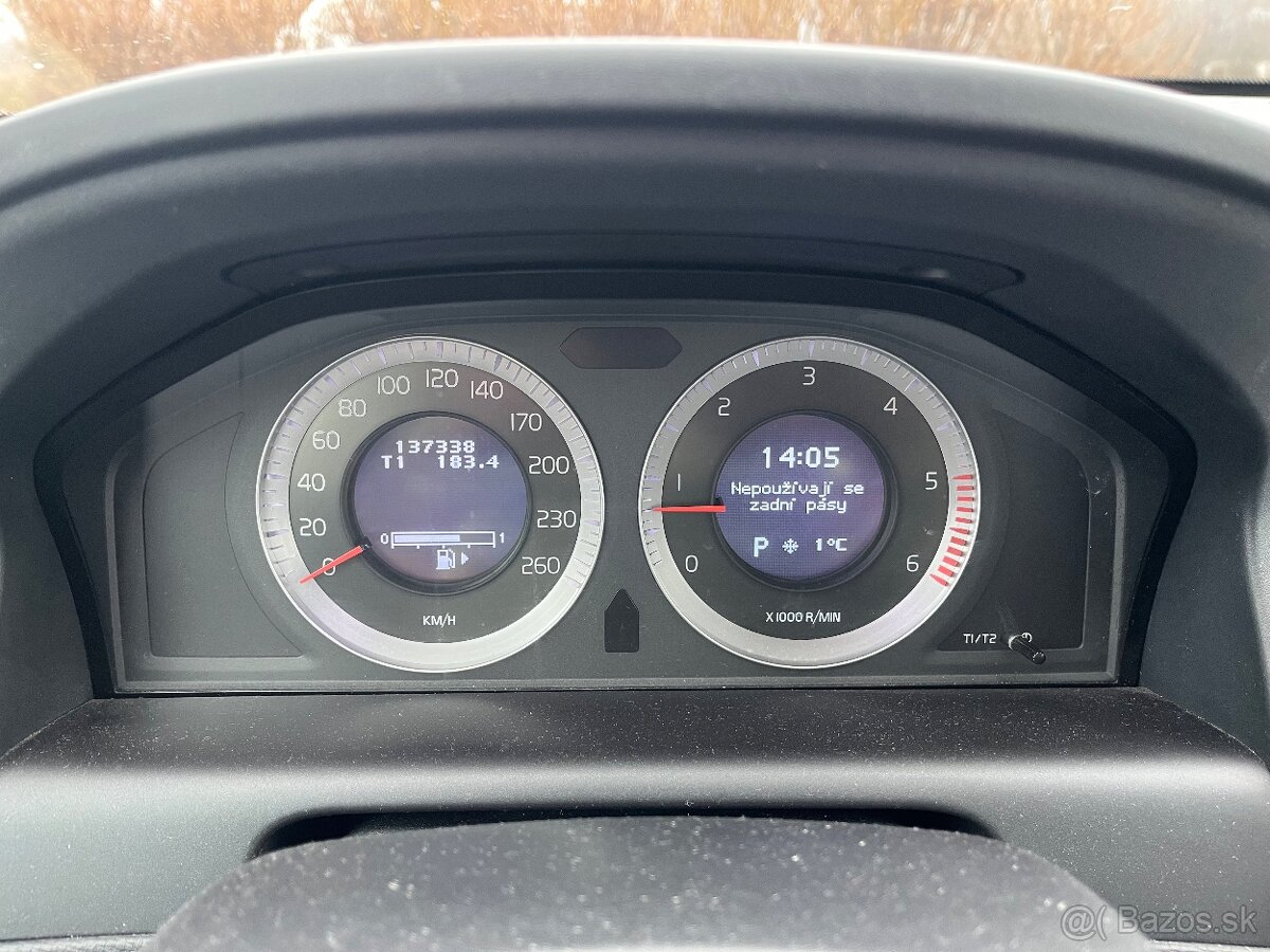 Volvo XC60 D3 AWD Summum - 1. Majiteľ, TOP stav - 15