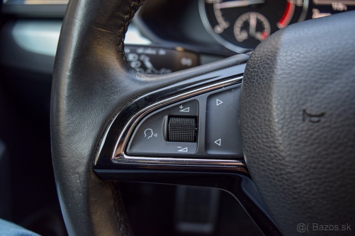 Škoda Superb Combi 1.6 TDI Ambition DSG - 15