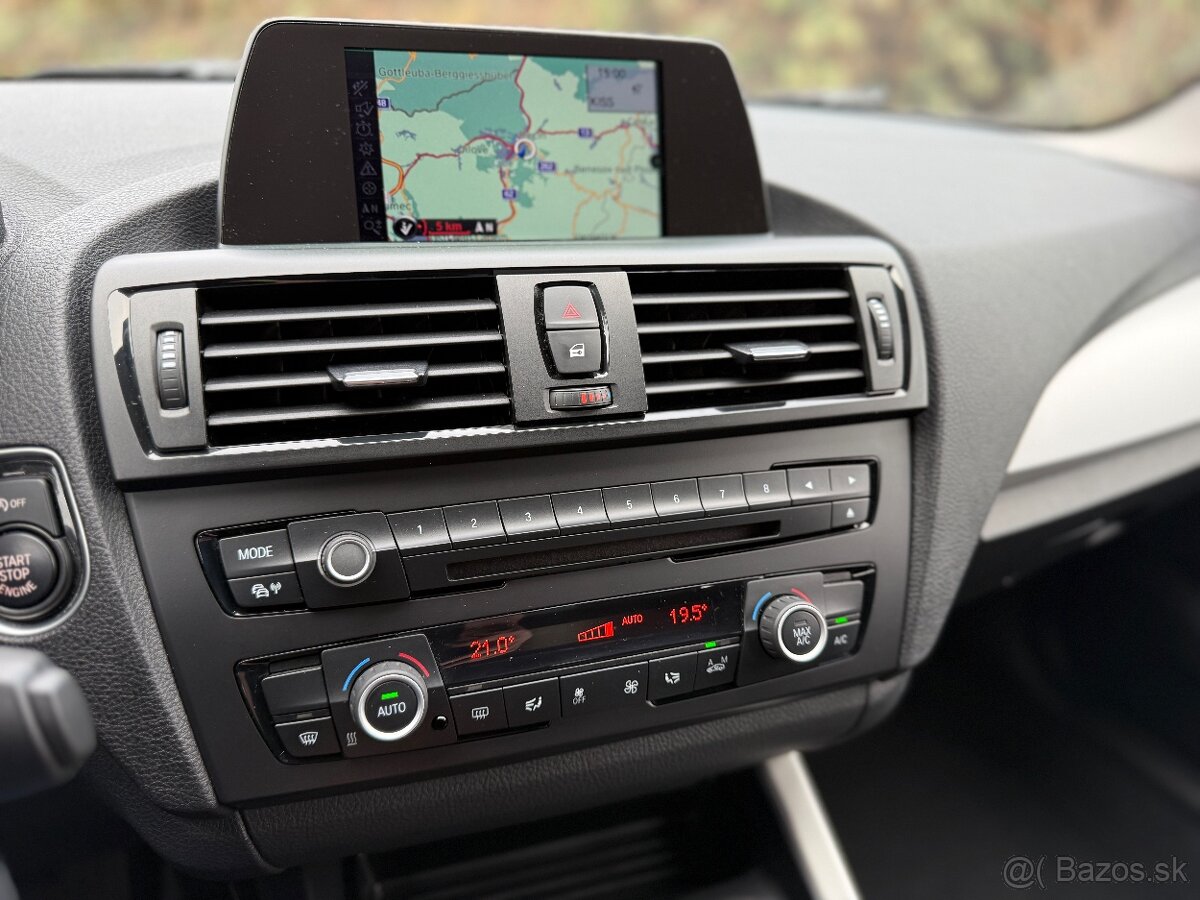 BMW 1.6 75kW BENZÍN model 2014 Xenony - 15