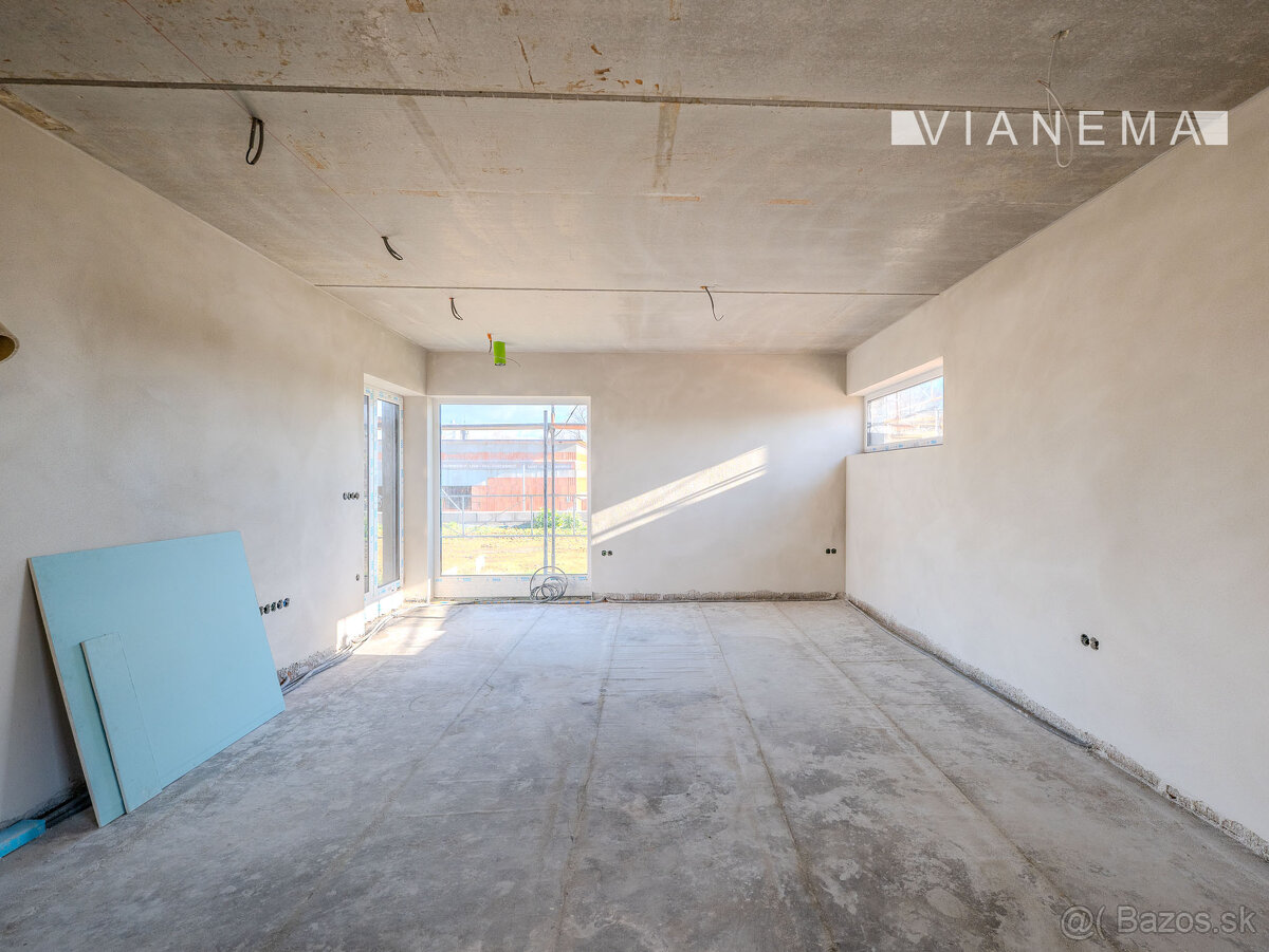 IBA U NÁS Na predaj 4i rodinný dom, Dvorec, 572m2, BNB - 15