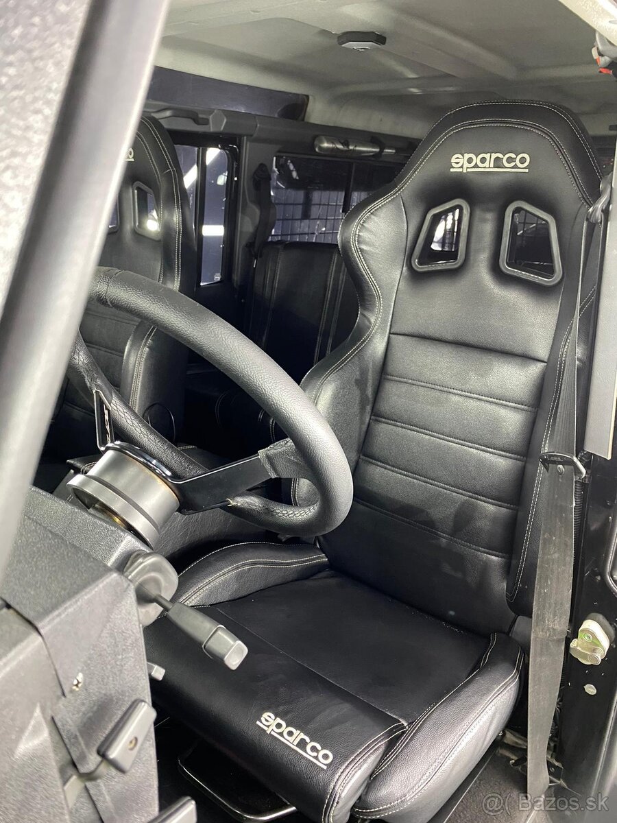 Land Rover Defender TD5 - 15