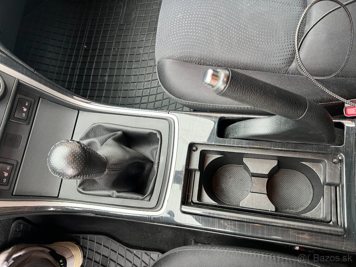 Mazda 6 GH Combi 2.0 MZR Benzín, Komplet história - 15