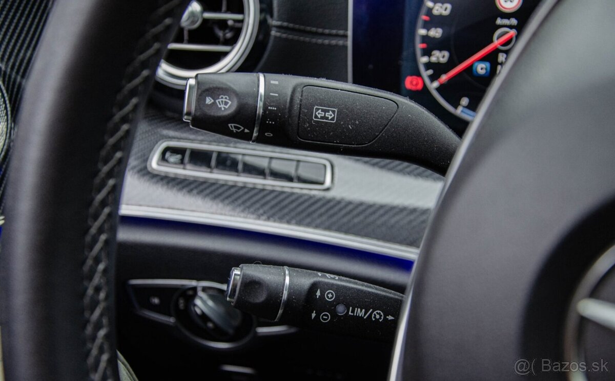 Mercedes-Benz E trieda Sedan 350 BlueTEC - 15