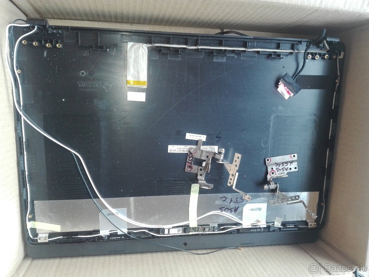 Asus notebooky na diely. - 15