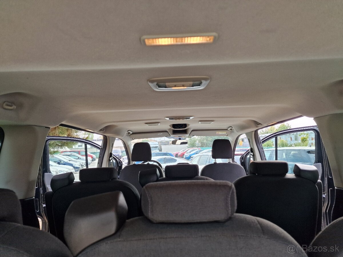 Ford Tourneo Custom 2.0 TDCi 131k Trend L2 8-miest (diesel) - 15