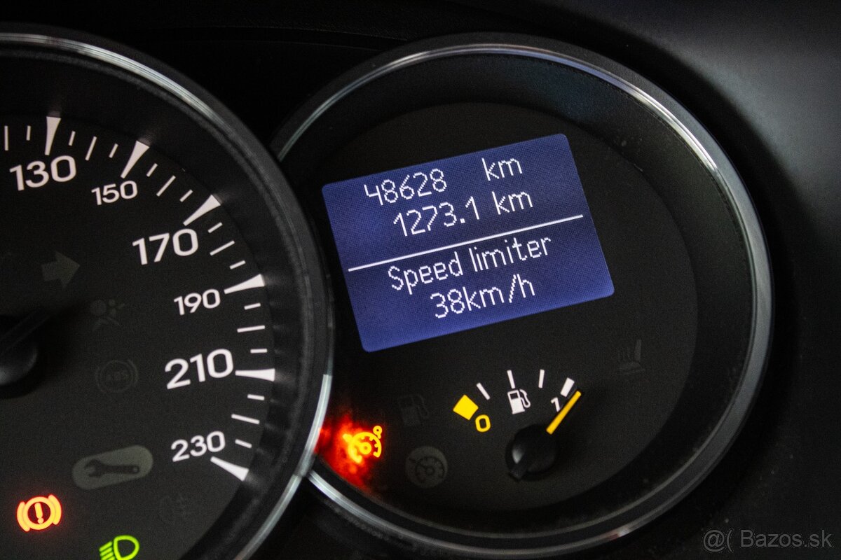 Renault Fluence 1.6 16V 81kW MT/5 1.majiteľ - 15