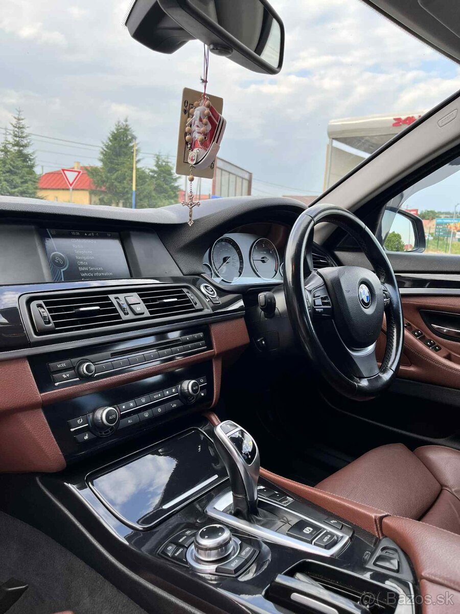 Predam bmw f10 520d - 15