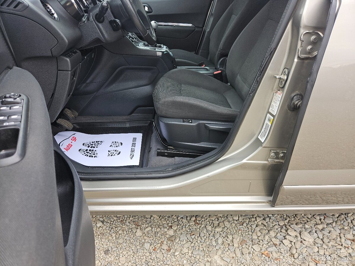 PEUGEOT 5008 (2014) PANORAMA - 15