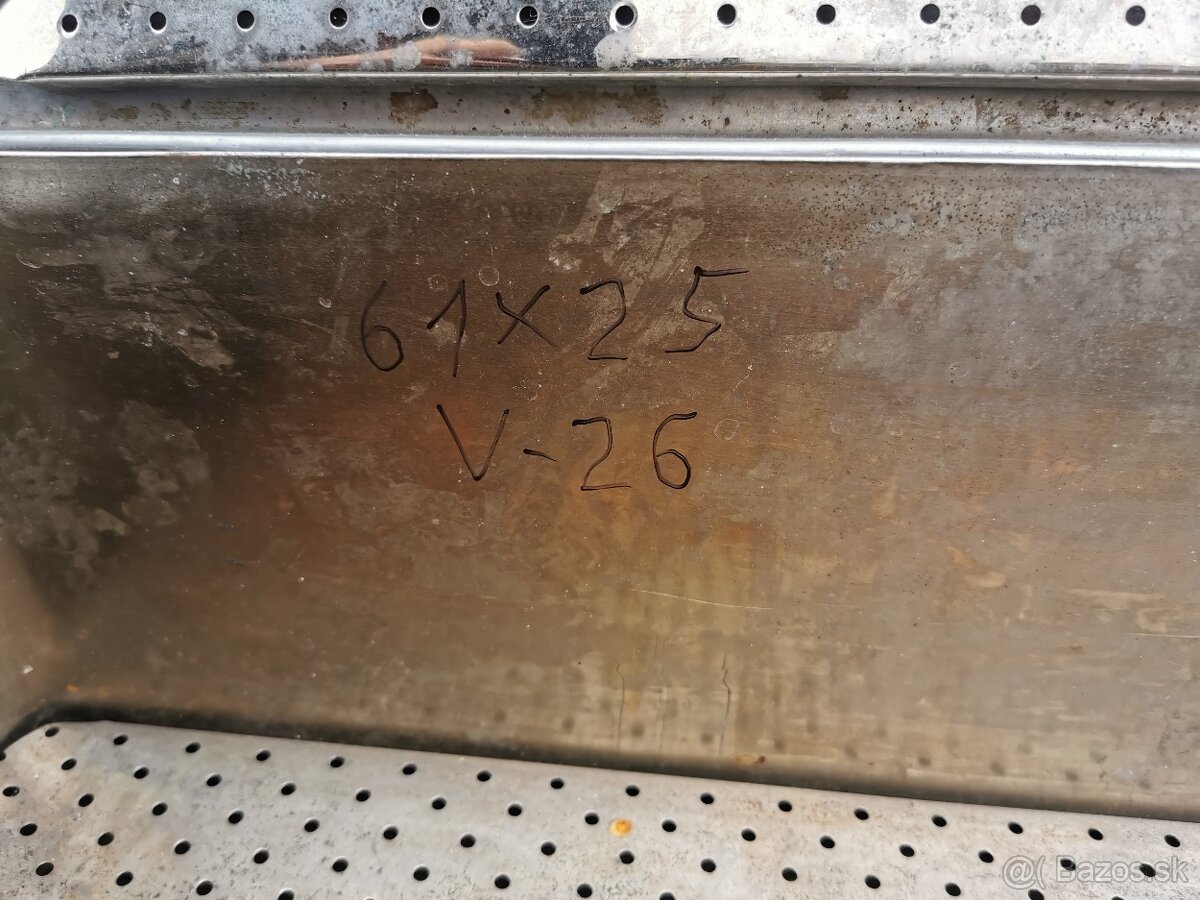 Nerezová lekárska, chirurgická prepravka, skrinka - 15