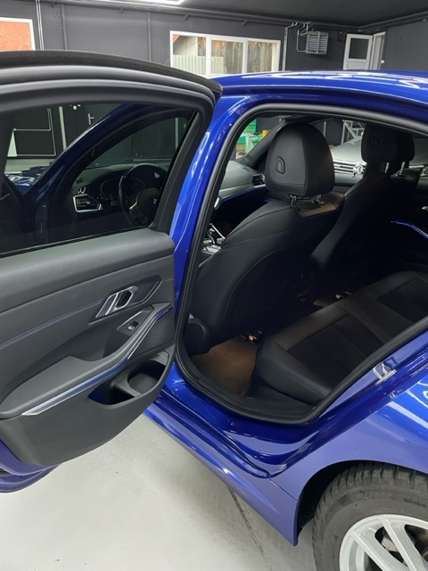 BMW Rad 3 320d xDrive M-SPORT - 15