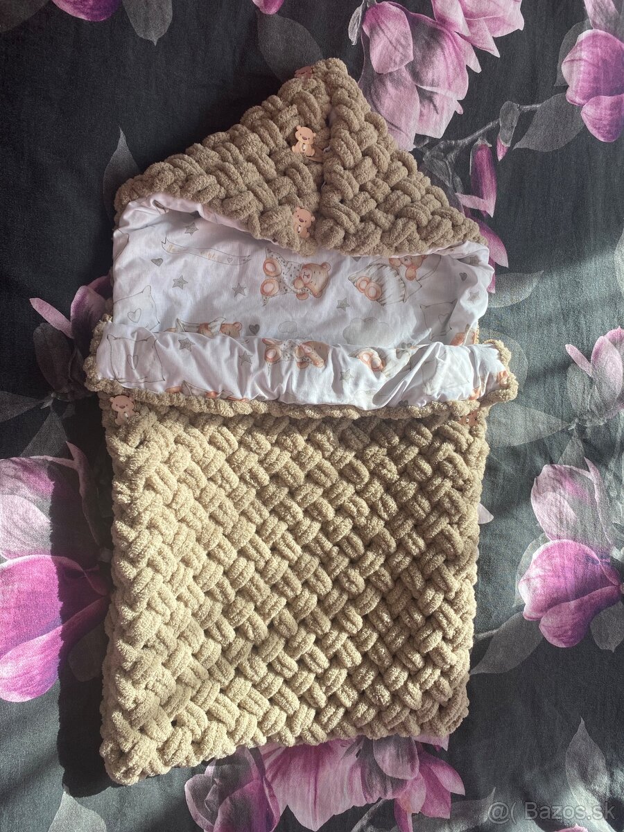 Zavinovačky a dečky pro miminko z puffy - 15