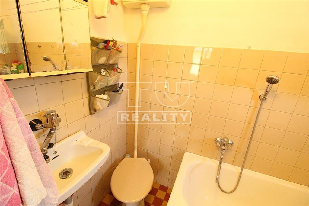 RODINNÝ DOM NA LIPTOVE V BLÍZKOSTI AQUAPARKU BEŠEŇOVÁ - 15