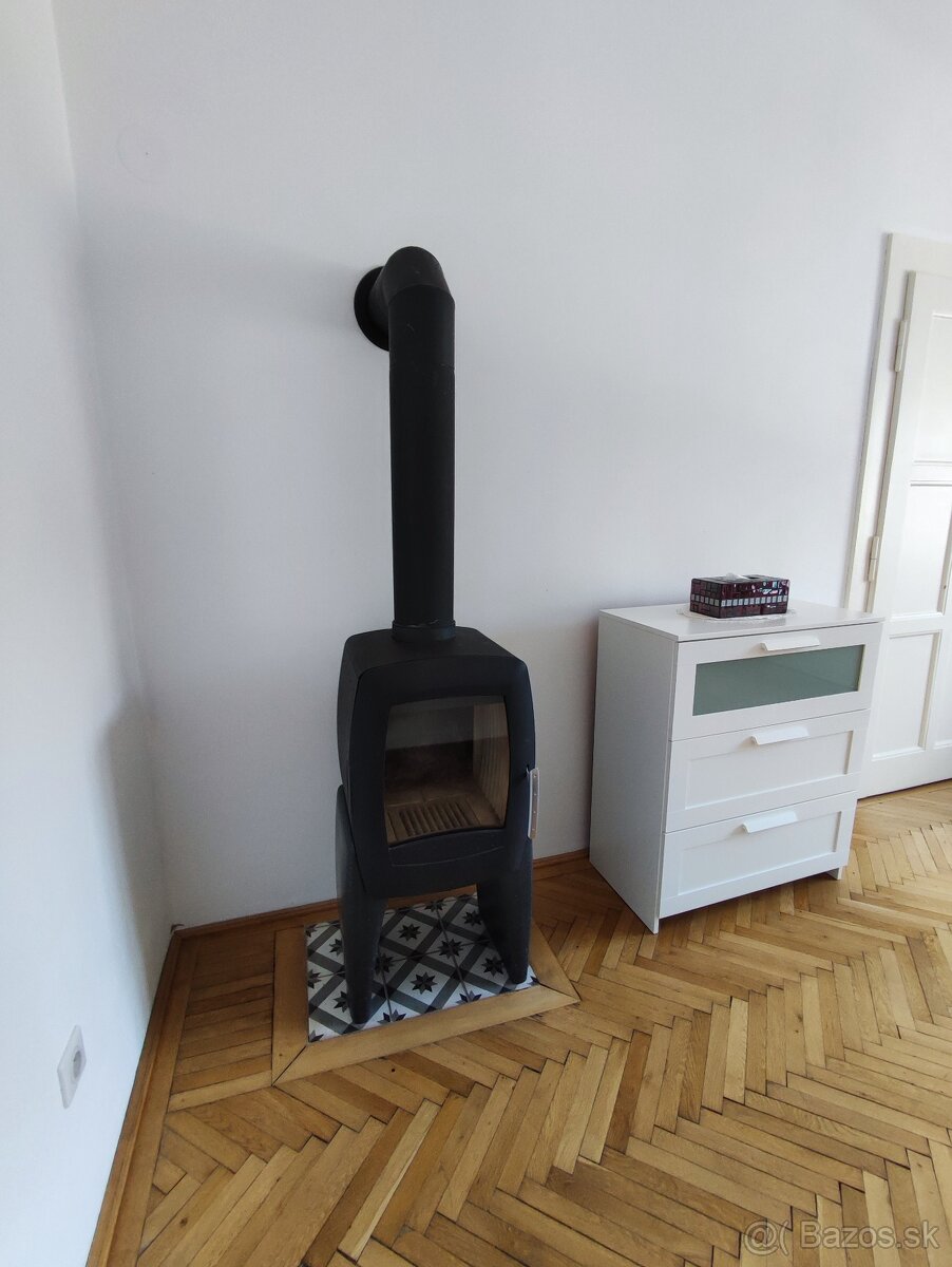 Slnečný 2izb.byt s jedinečným výhľadom - 15